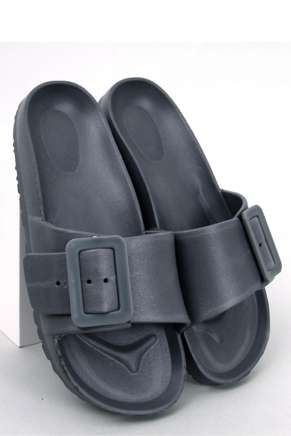 Flip-flops model 180572